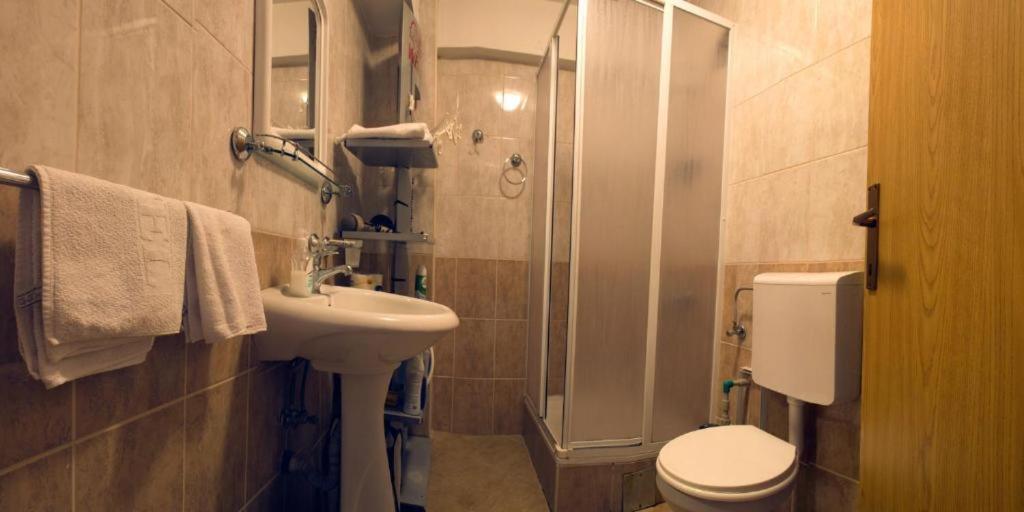 Fibos Studios Ochryda Zewnętrze zdjęcie
